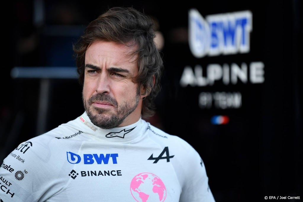 Alonso (40) wil nog zeker een paar jaar door in de Formule 1