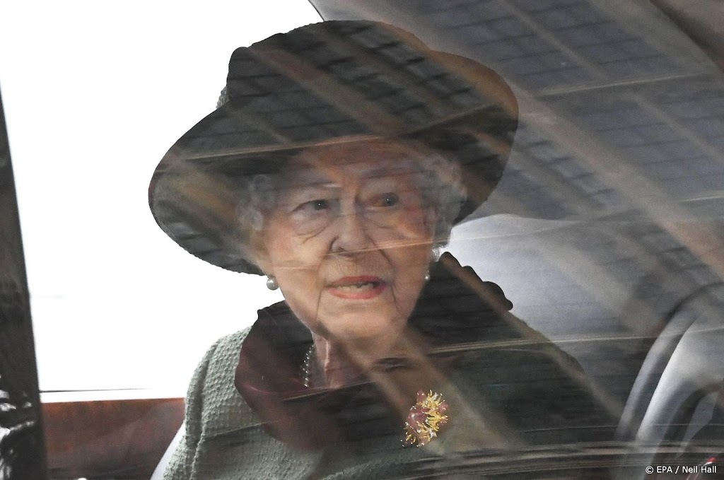 Koningin Elizabeth slaat kerkdienst op Witte Donderdag over
