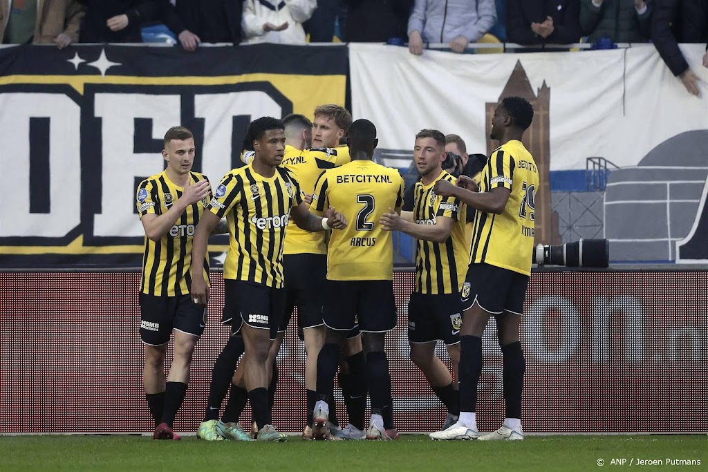 Vitesse boekt ten koste van Go Ahead eerste zege sinds 12 februari