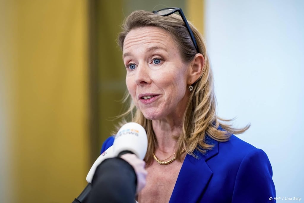 Van Veldhoven: energiesituatie zal voorlopig zorgwekkend blijven