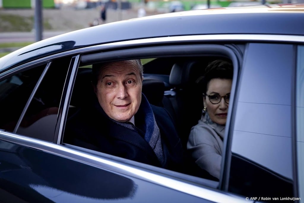 Advocatenkantoor Knoops moet bijna ton terugbetalen aan ex-cliënt