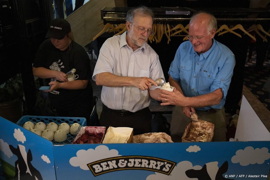 Oprichter Ben & Jerry's raadt mensen aan minder Magnums te kopen