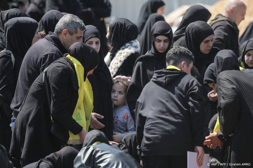 Hezbollah roept Libanezen op nog niet terug te keren naar huis