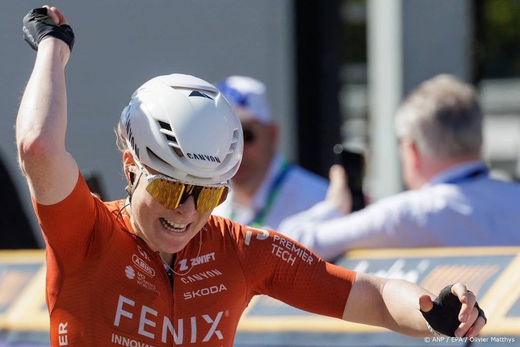 Wielrenster Kool sprint naar zege in Scheldeprijs