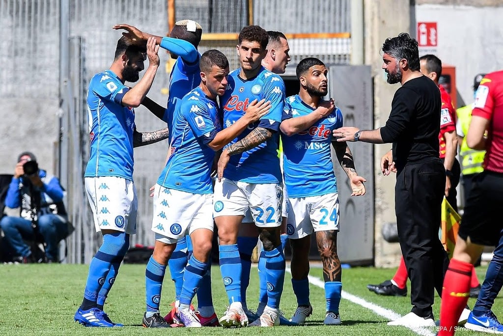 Osimhen leidt Napoli naar ruime uitzege op Spezia