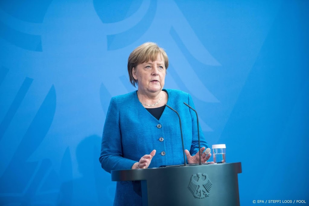 Merkel roept president Biden op Amerikaanse vaccins te exporteren