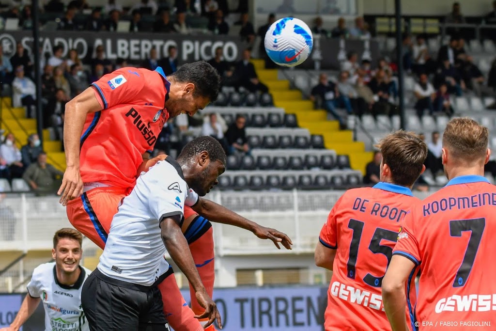 Atalanta houdt met zege uitzicht op Europees voetbal