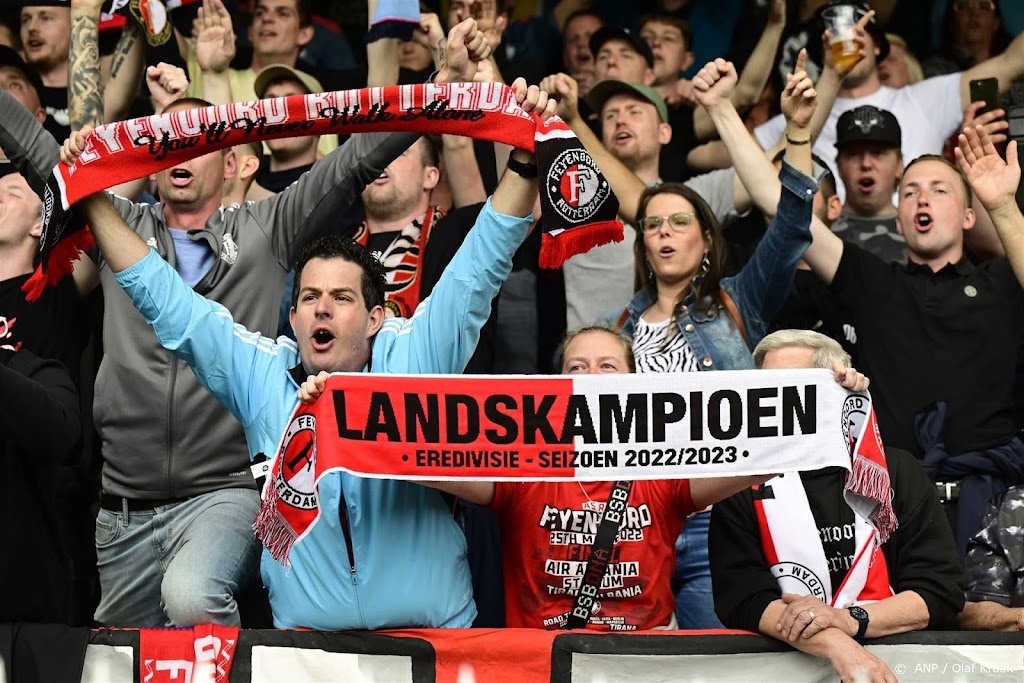 Vele honderden agenten ingezet bij kampioensfeest Feyenoord