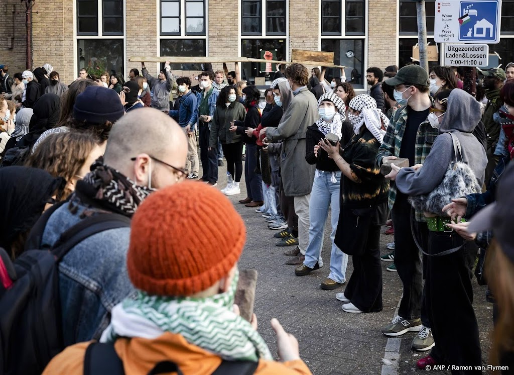 UvA-betogers doen aangifte tegen groep belagers 