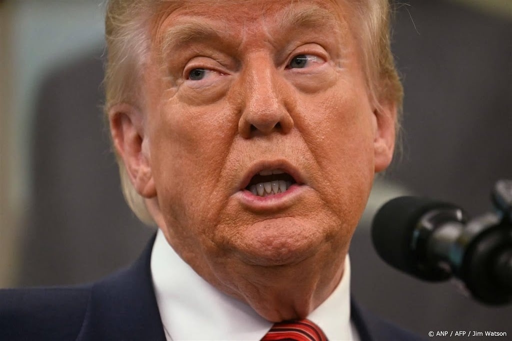 Trump kondigt 'groot handelsakkoord' aan, volgens NYT met VK