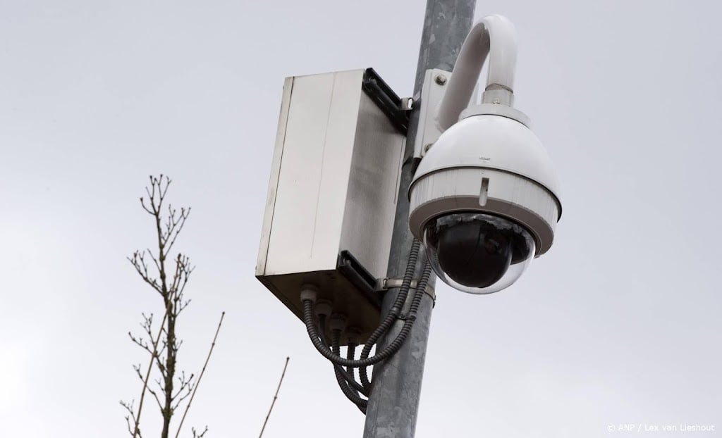 Uithoorn plaatst tijdelijk camera's in straat waar azc moet komen