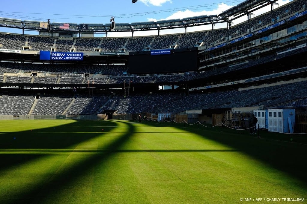 Grasmat ligt in stadion New Jersey voor finale WK voetbal