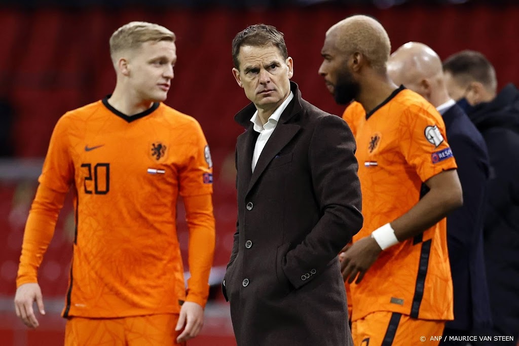 Geblesseerde Van de Beek mist EK, geen vervanger bij Oranje