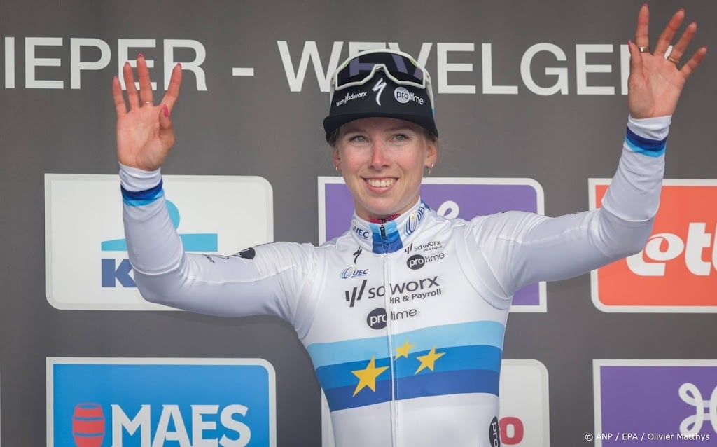Zege voor Wiebes in slotrit Ronde van Groot-Brittannië