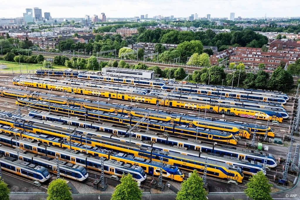 Dinsdag opnieuw landelijk geen NS-treinen door staking