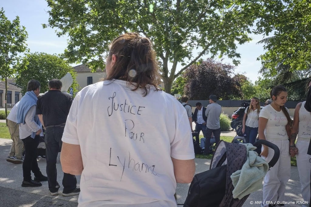 Frankrijk neemt 70.000 aangiften kindermisbruik onder de loep