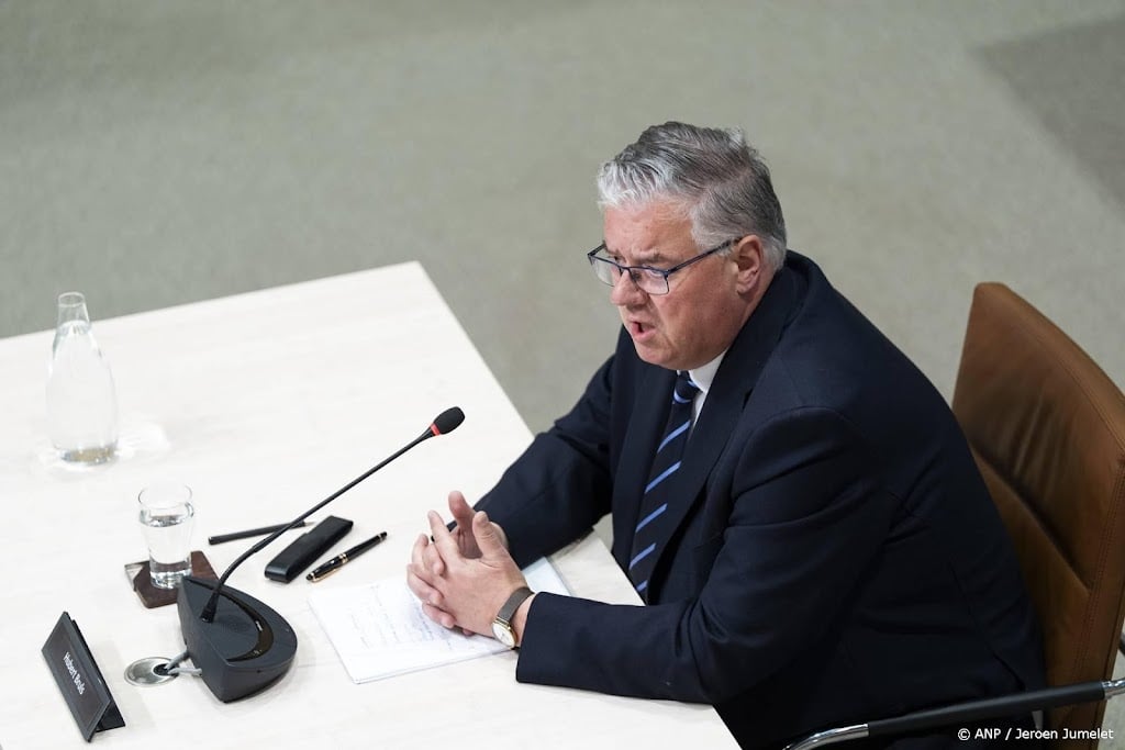 Bruls: tempo coronamaatregelen lag in beginfase 'ongehoord hoog'