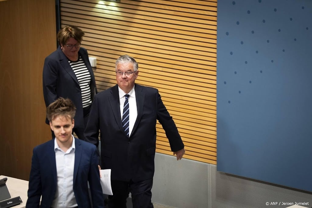 Overtuigend verhaal effectiviteit avondklok ontbrak, stelt Bruls 