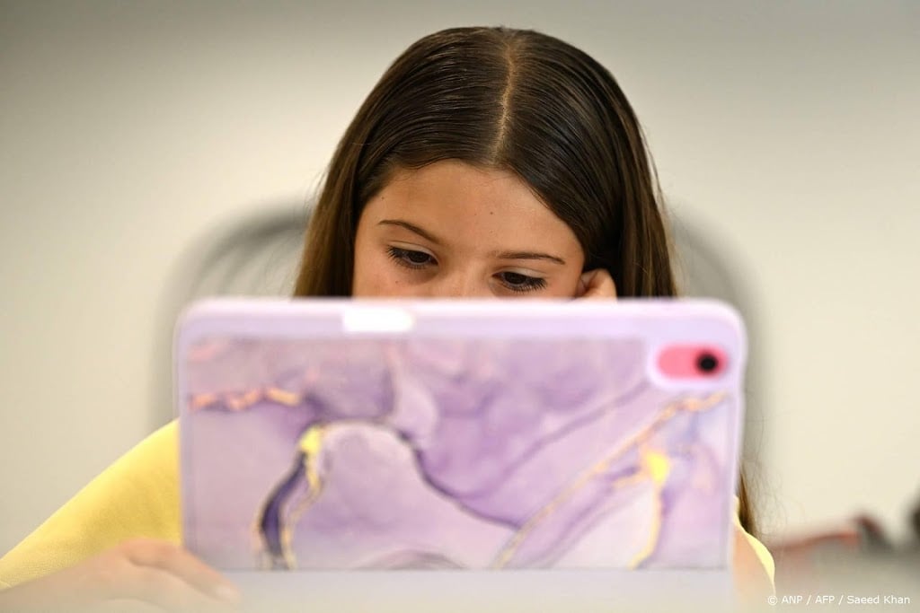 Kabinet wil verbod commerciële klussen kinderen op sociale media