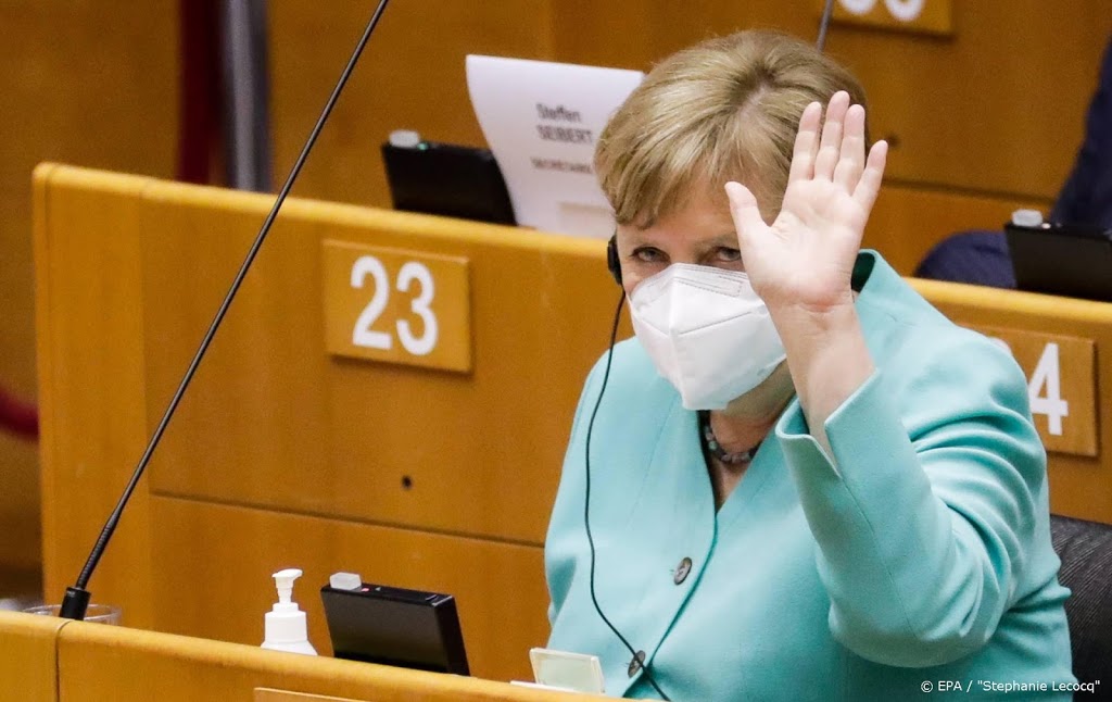 Merkel: EU moet één front vormen om sterker uit crisis te komen