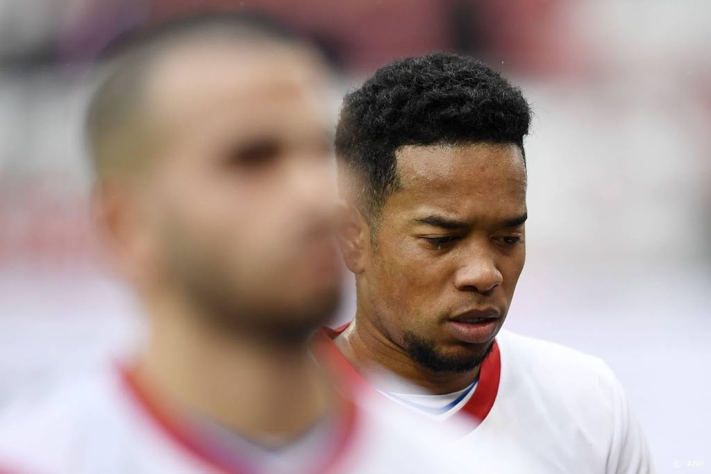 Emanuelson traint mee bij FC Utrecht