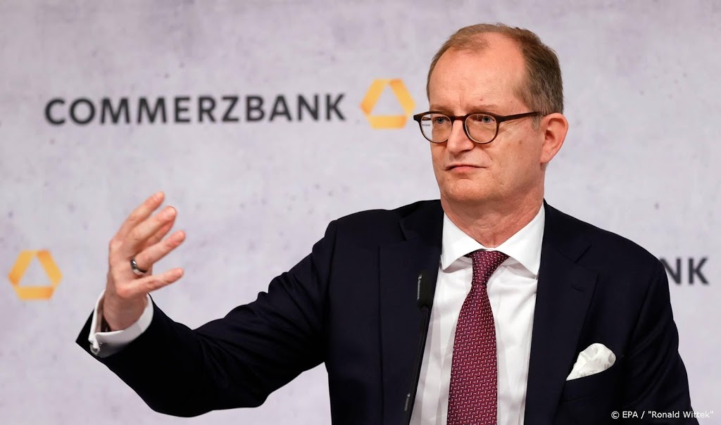 Baas Commerzbank eind 2020 weg, zoektocht opvolger uitgebreid