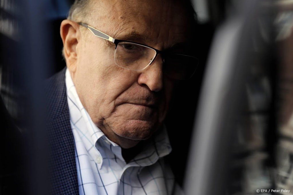 Giuliani mag voorlopig niet als advocaat werken in Washington