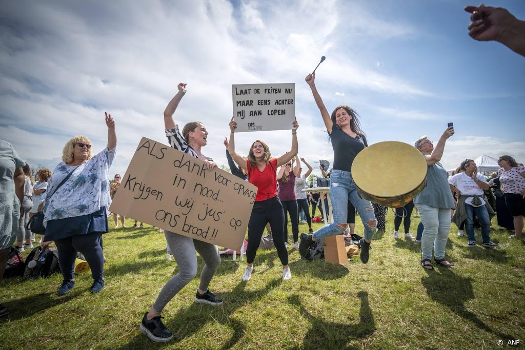 Zo'n 3000 medewerkers kinderdagverblijven naar demonstratie