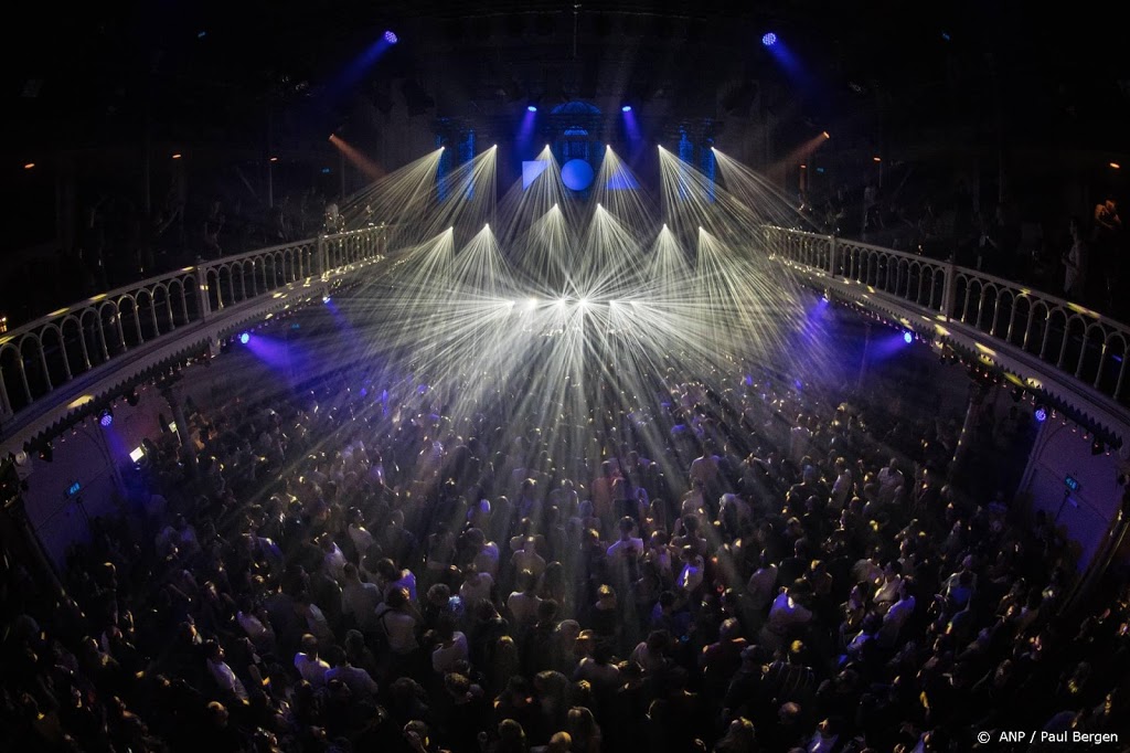 KHN: Sommige clubs sluiten uit voorzorg, maar het is geen trend