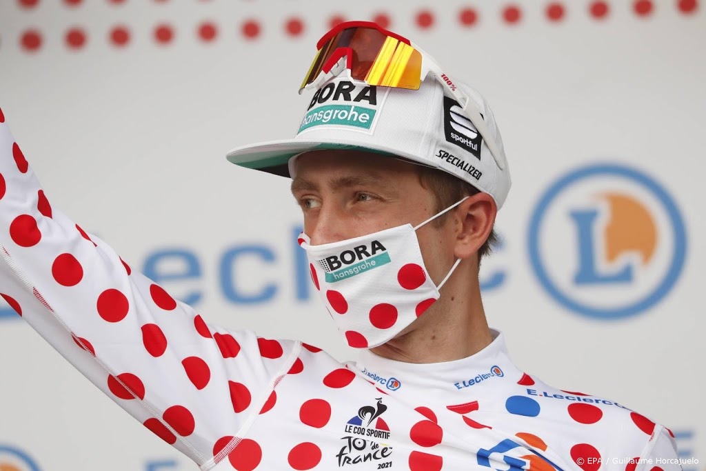 Schelling trots op winnende ploeggenoot in Tour