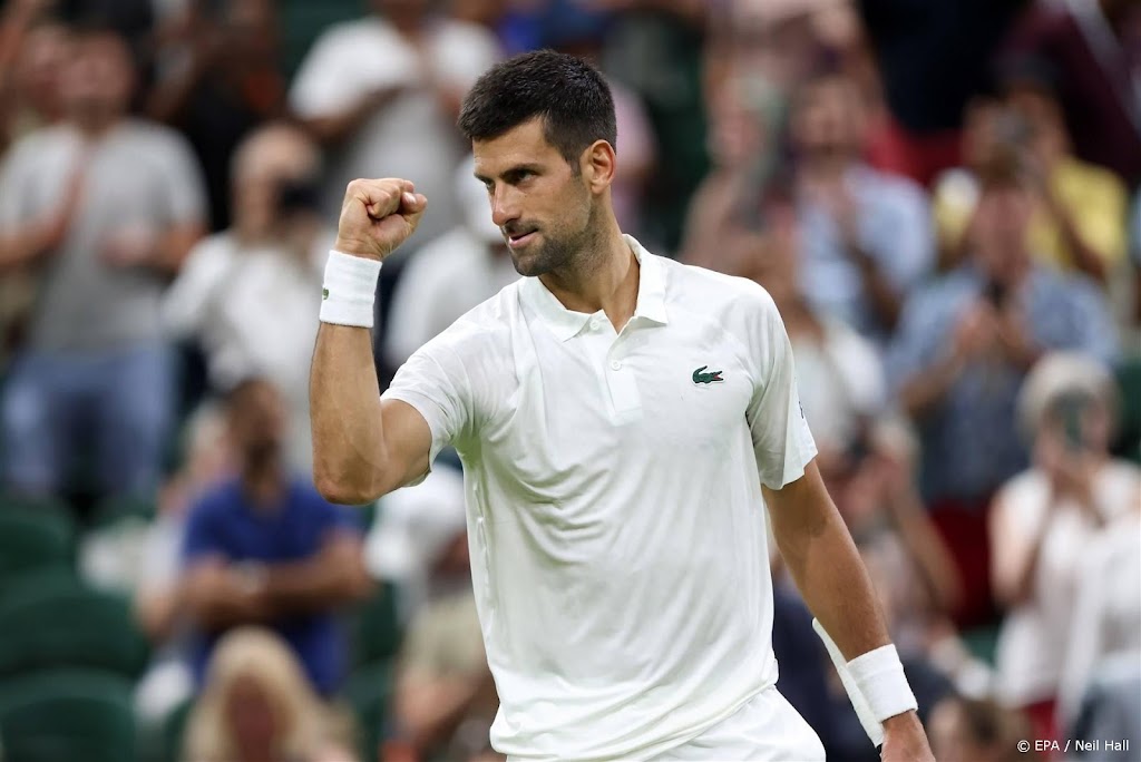 Djokovic op Wimbledon in drie sets langs Wawrinka