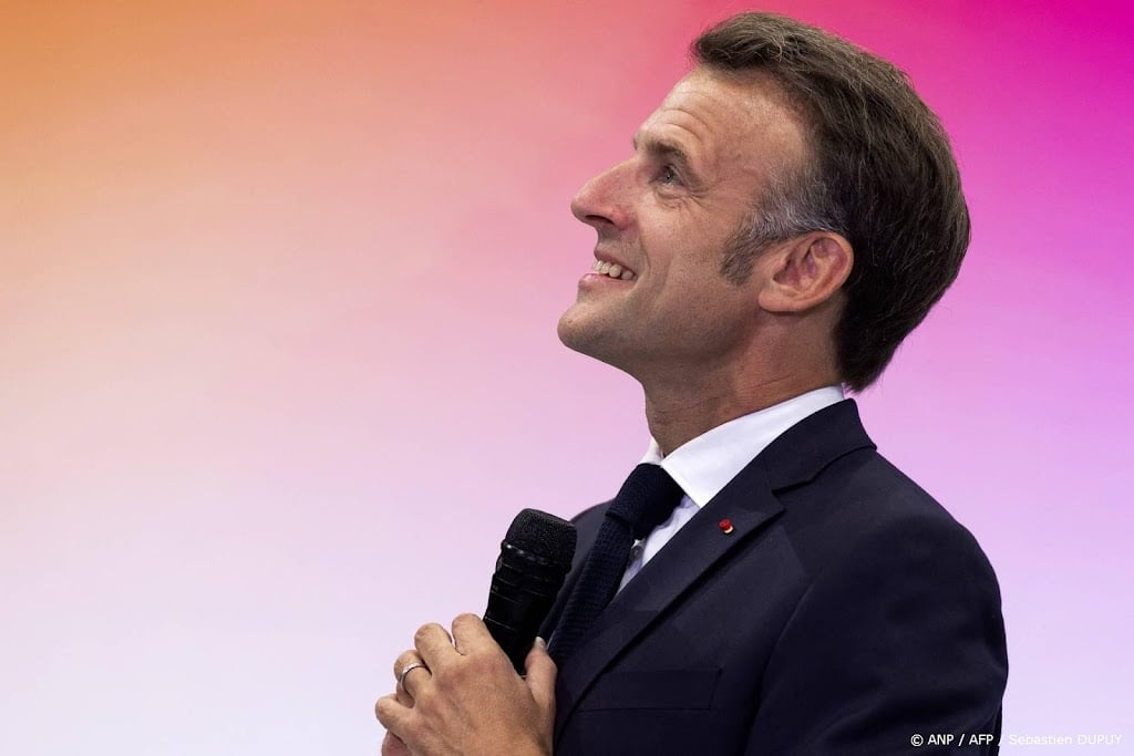 Macron begint aan staatsbezoek aan Verenigd Koninkrijk