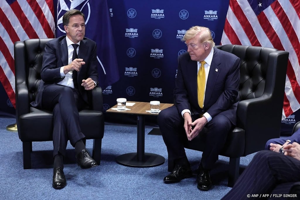 Rutte praat in op woedende Trump op NAVO-top