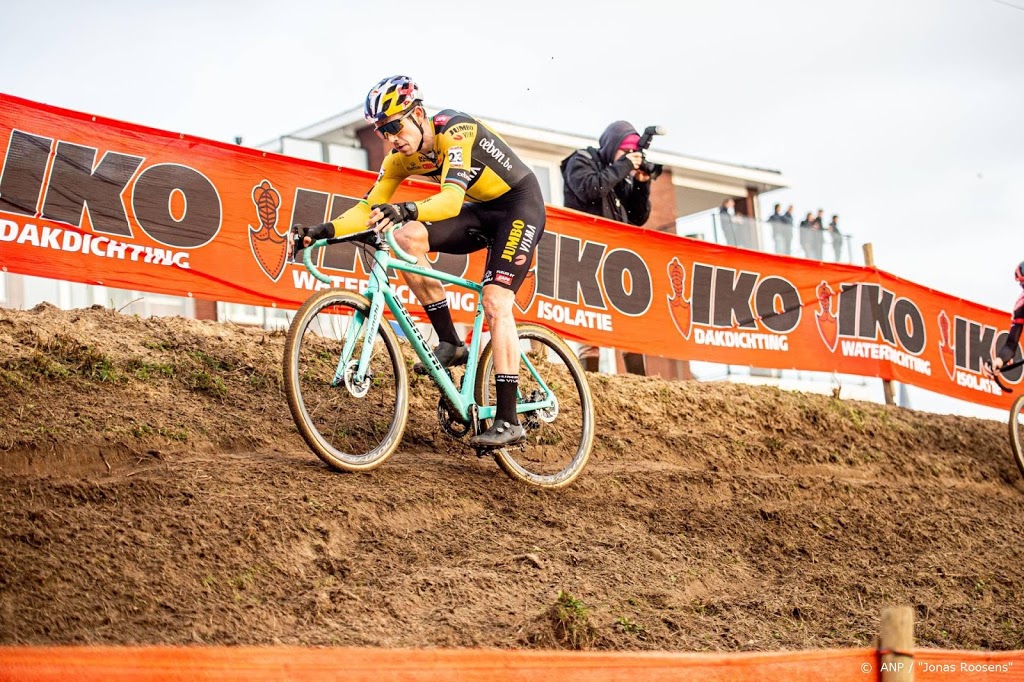 Belgische wielrenner Van Aert wint klassieker Milaan-Sanremo