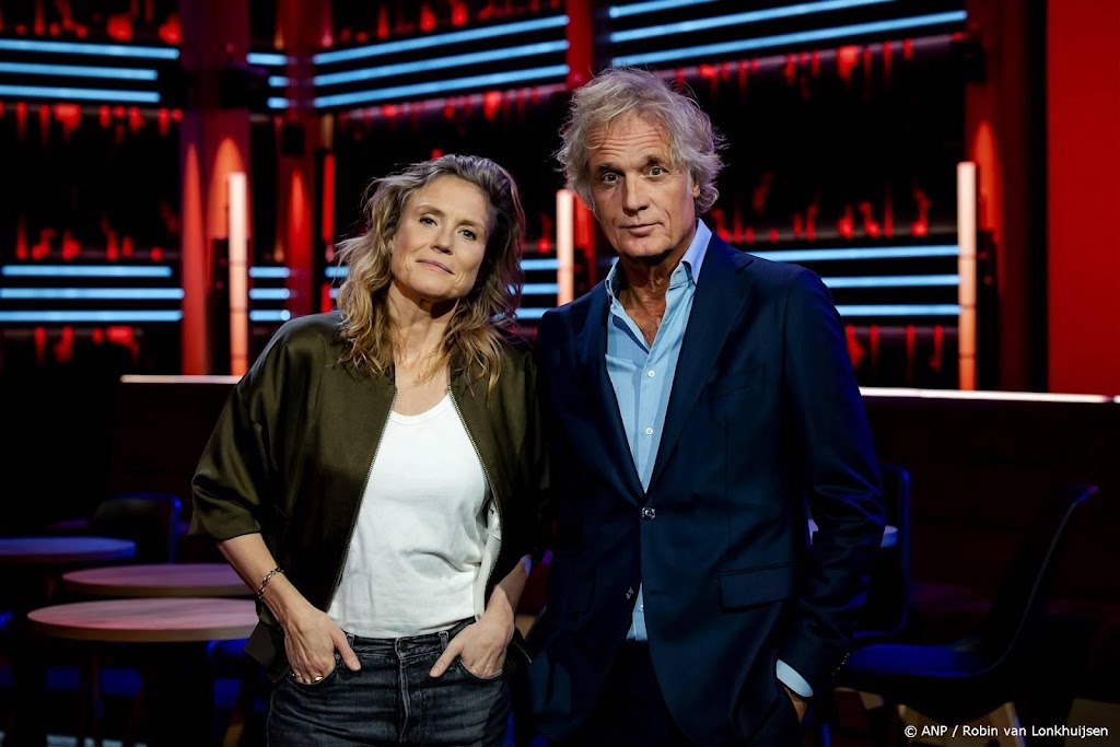 Latenighttalkshow NPO start eerder 'omdat er genoeg gaande is'
