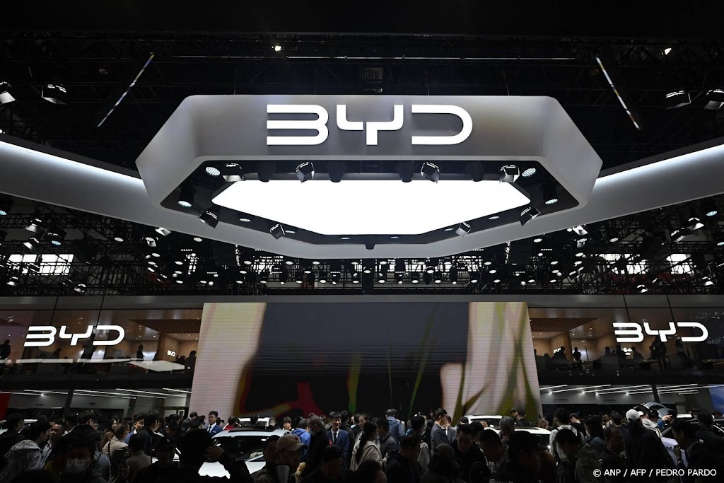 Bronnen: China vraagt stekkerautomakers meer eigen chips te kopen
