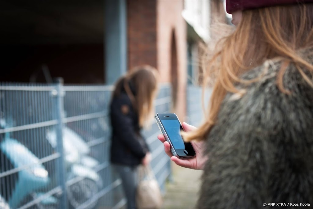 Krant: Google en Meta werkten aan advertenties gericht op tieners