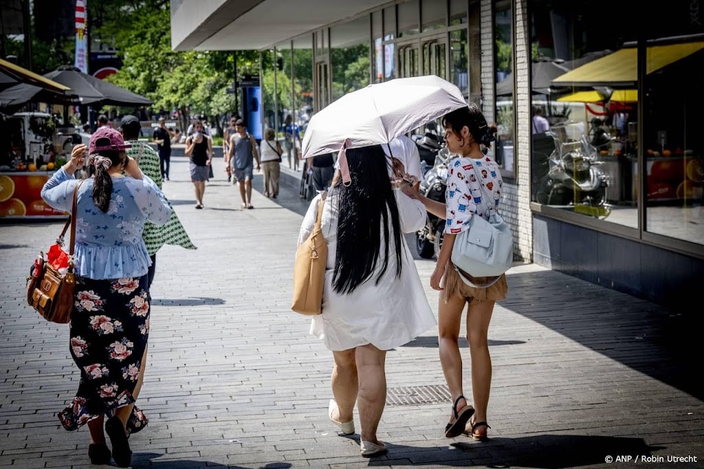 ABN AMRO: Nederlanders gaven minder uit tijdens extreme hitte