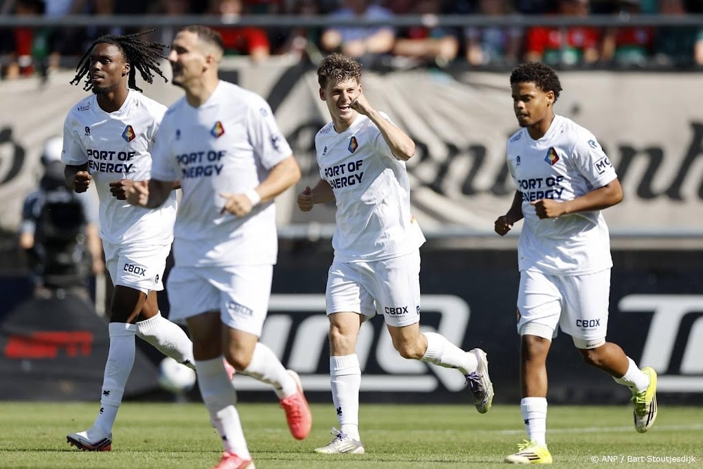 NEC maakt valse start in Eredivisie en verliest van Telstar