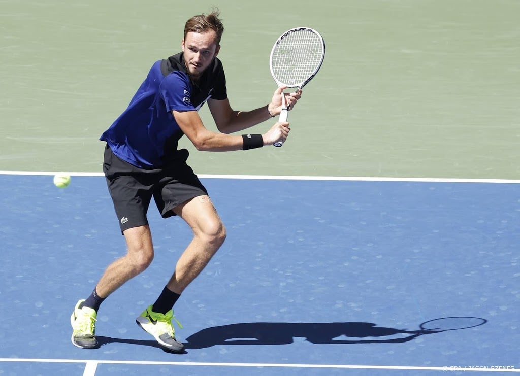 Tennisser Medvedev op US Open snel klaar met Tiafoe 
