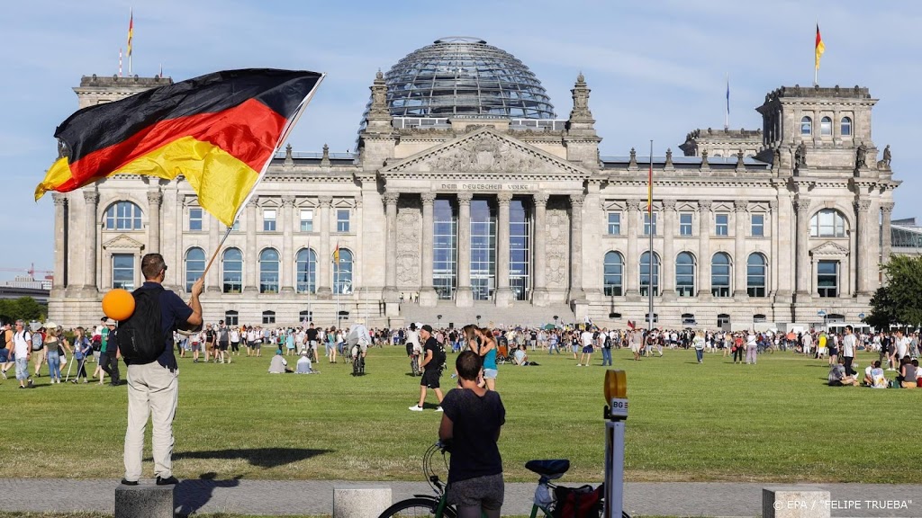 RKI: bijna 1500 nieuwe coronabesmettingen in Duitsland