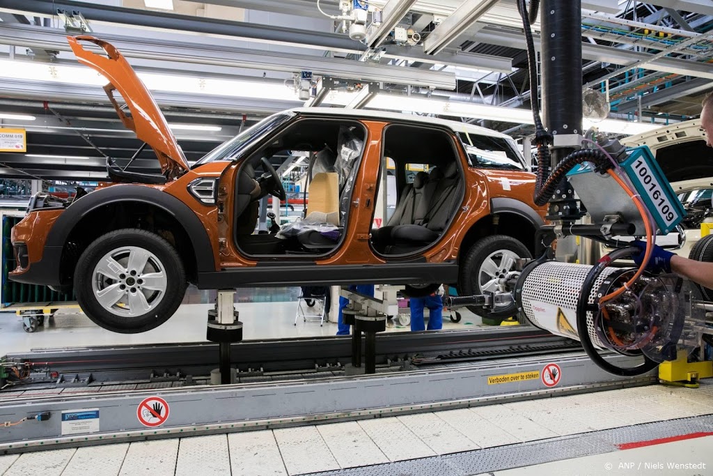 'Verkoop nieuwe auto's naar laagste niveau sinds 1968'