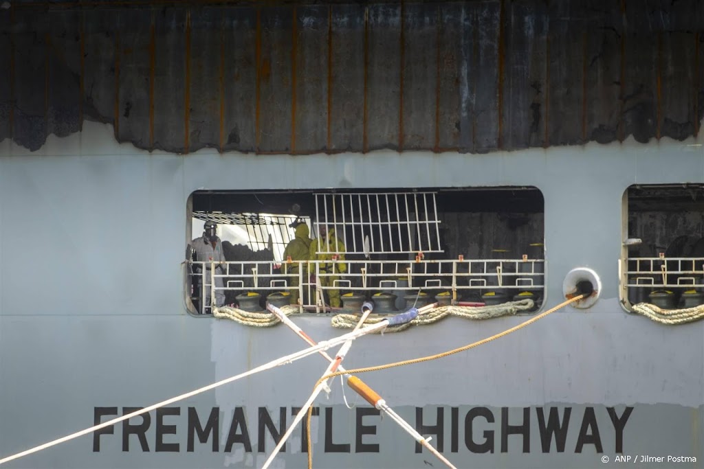 Fremantle Highway is leeg, schip moet half oktober haven verlaten