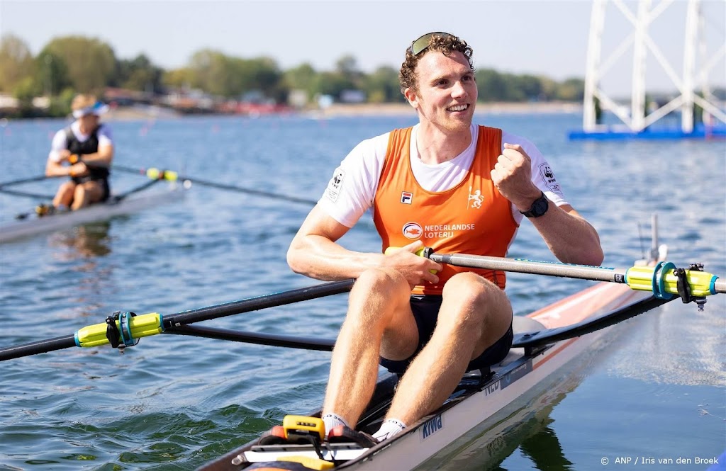 Van Dorp beloont 'heel vet avontuur' met finaleplaats in de skiff