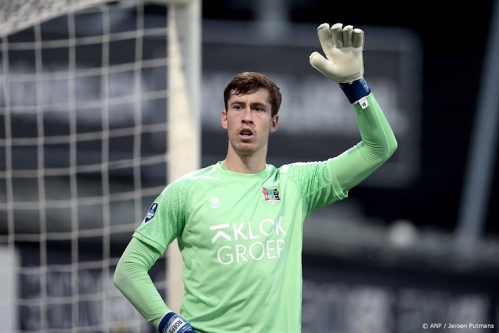 NEC-doelman Roefs door blessure niet inzetbaar voor Jong Oranje