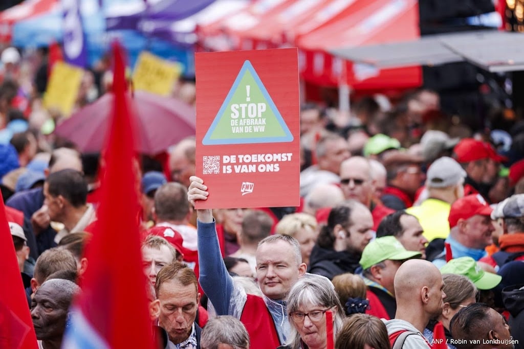 Vakbonden eensgezind in strijd tegen kabinetsplannen