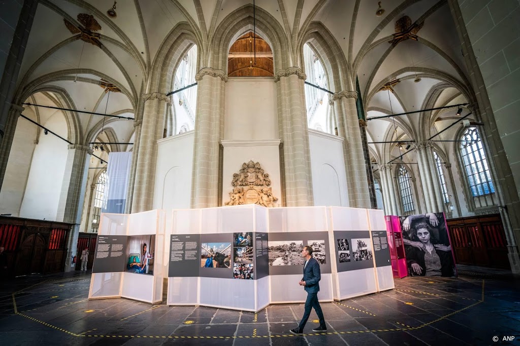 Nieuwe Kerk en Hermitage in Amsterdam schrappen kwart personeel