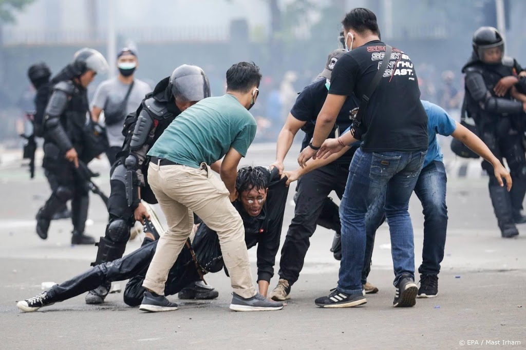 Indonesië gebruikt traangas en waterkanonnen tegen demonstranten