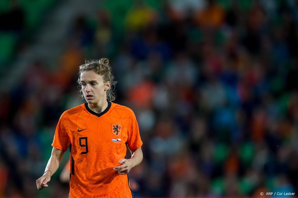 Miedema en Martens maken kans op Gouden Bal