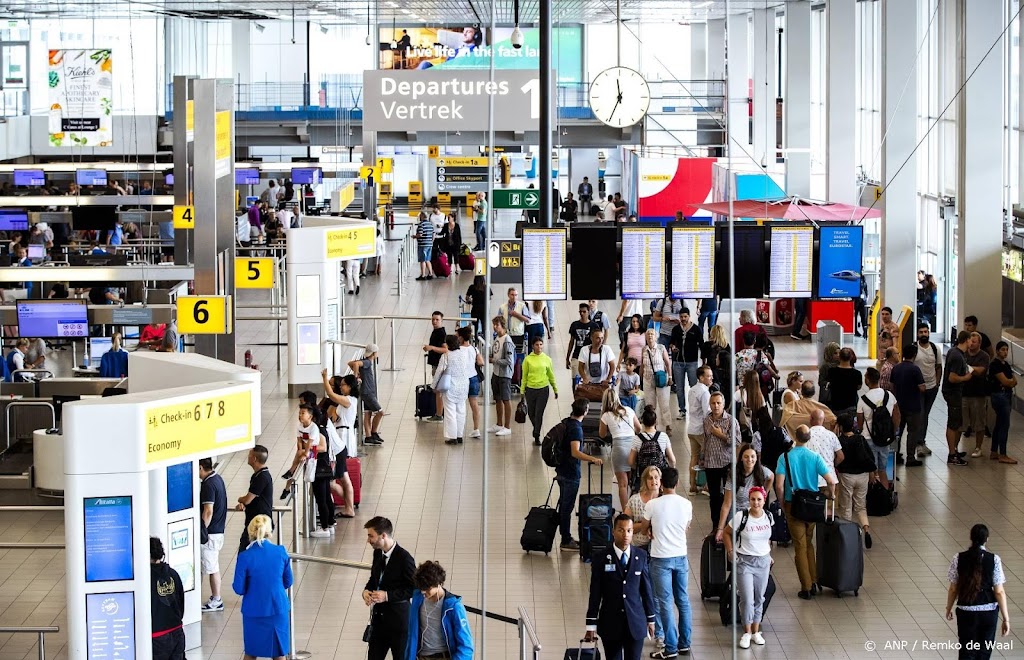 Schiphol: verzoek om hulp van leger twee keer afgewezen